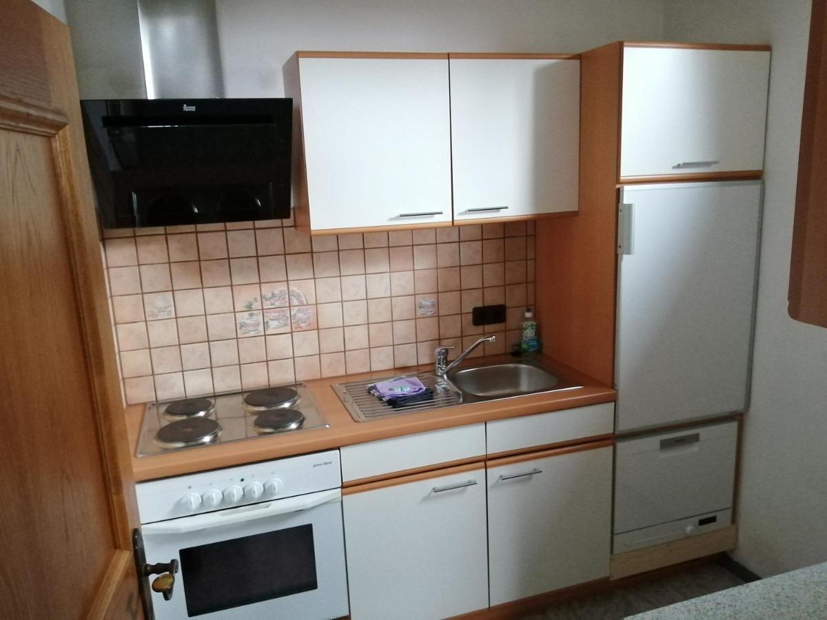 2 Zimmerwohnung Mit Kueche U. Bad Лофер Екстериор снимка